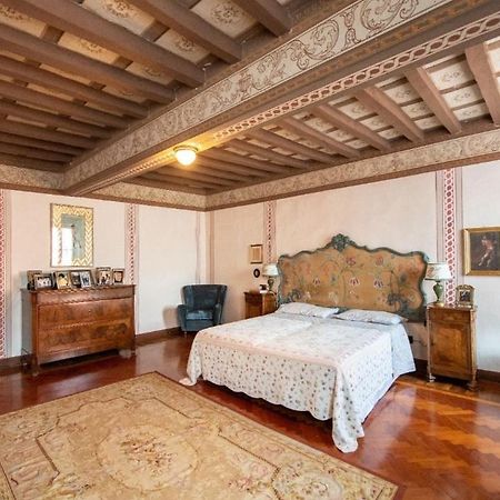Villa Ottocentesca Immersa Nel Verde Montecavolo 外观 照片